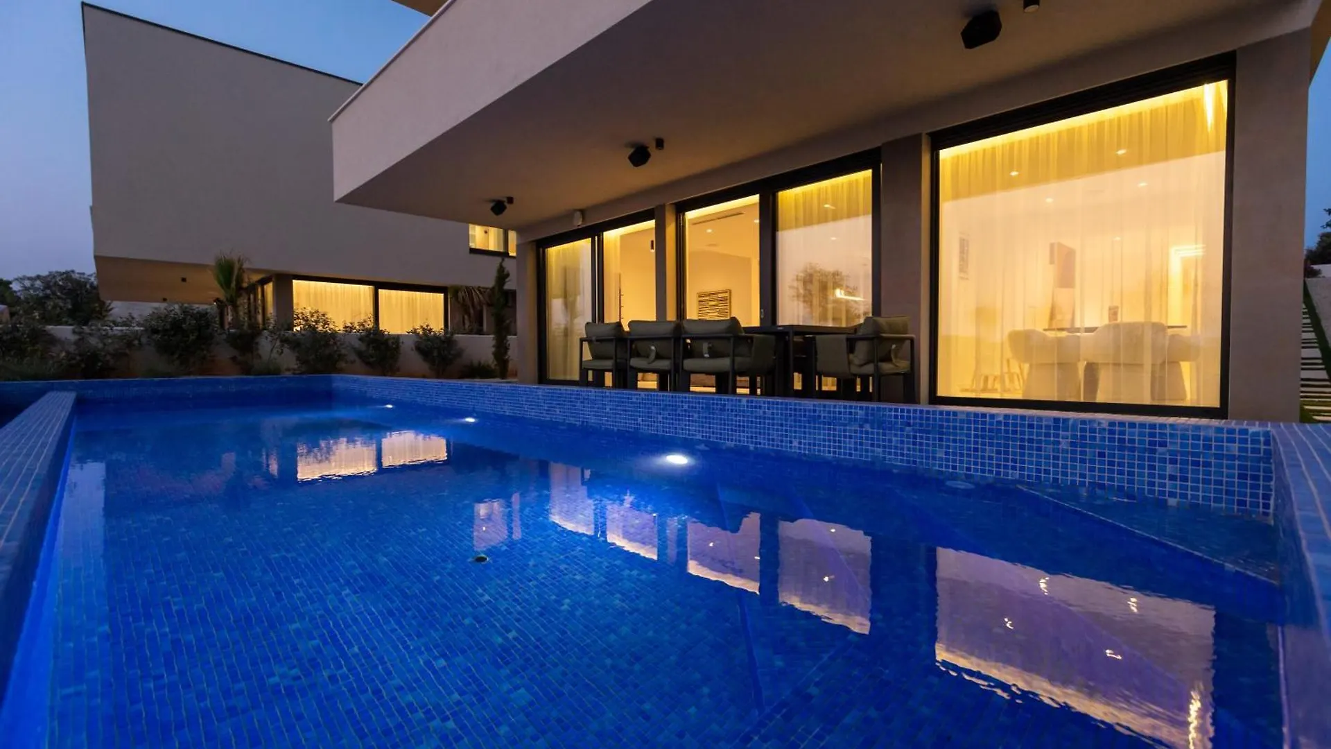 Adria Resort - Seafront Villa A